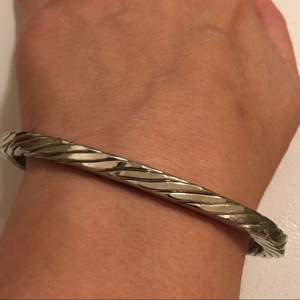Silver twisted bangle bracelet
